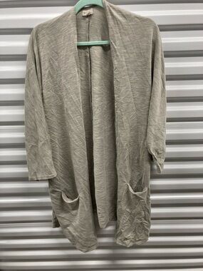 DONNI. Ribbed Open-Front Cardigan in Light Taupe